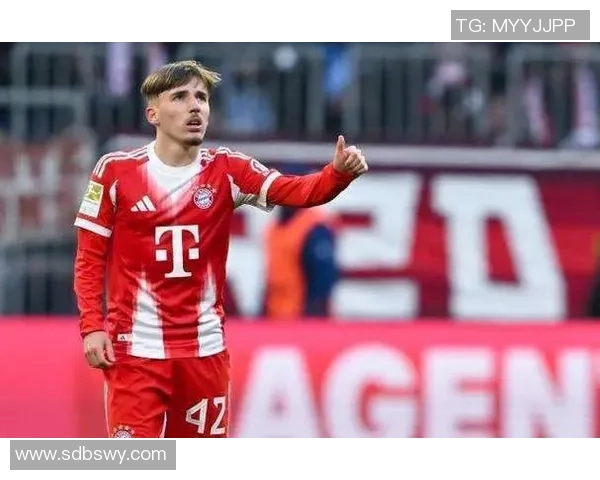 欧冠-17岁卡尔4场3球阿方索复出 拜仁3-1反转葡体